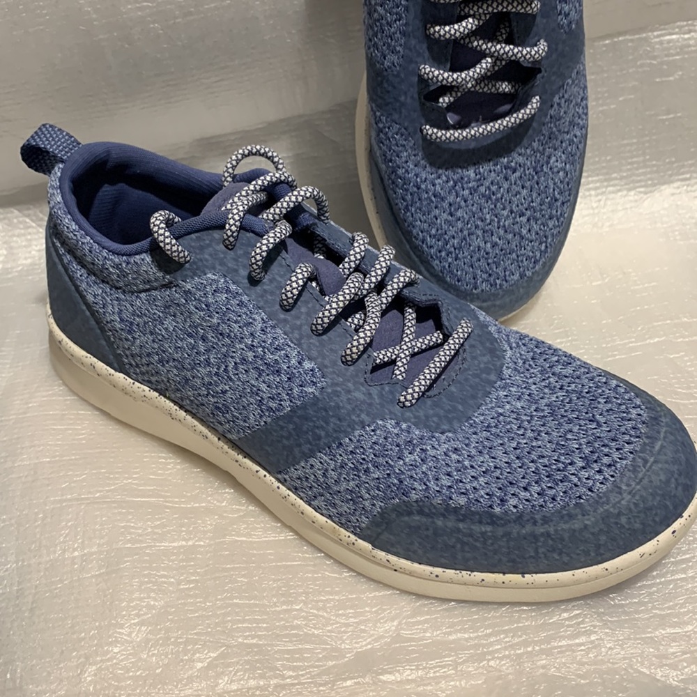 Superfeet Linden Sneakers Women’s Blue Shoes Size 6.5  New With Out Insoles - Picture 2 of 9